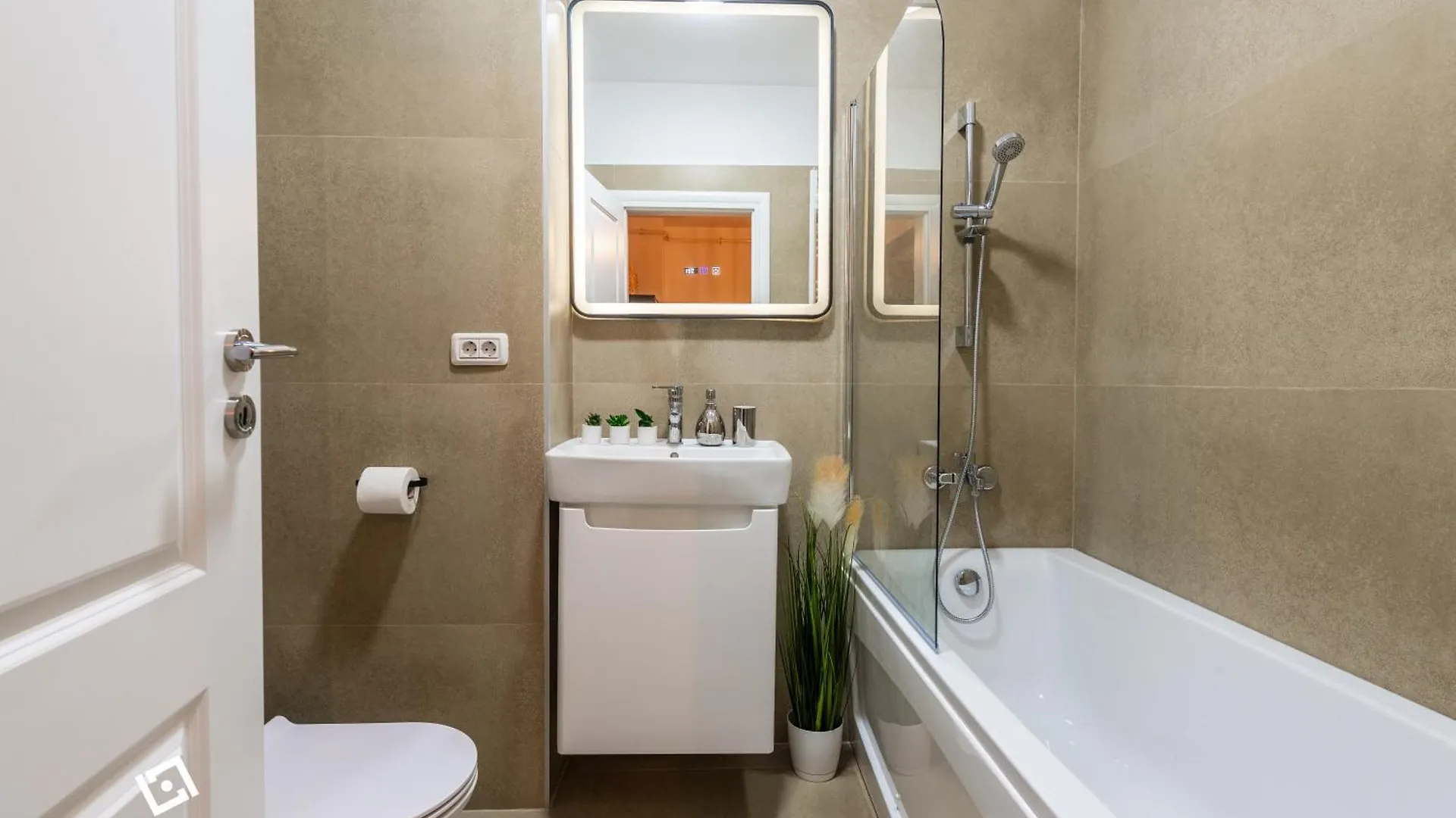 Central Residence Apartment 912 Bucharest