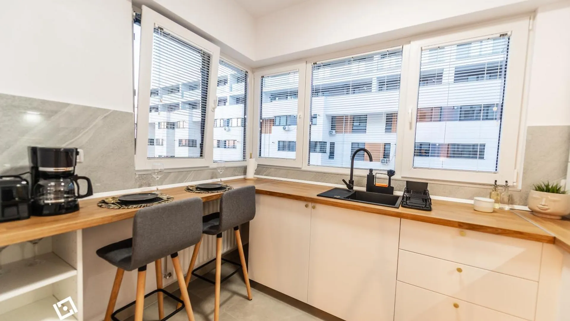 Central Residence Apartment 912 Bucharest 0*,  Romania